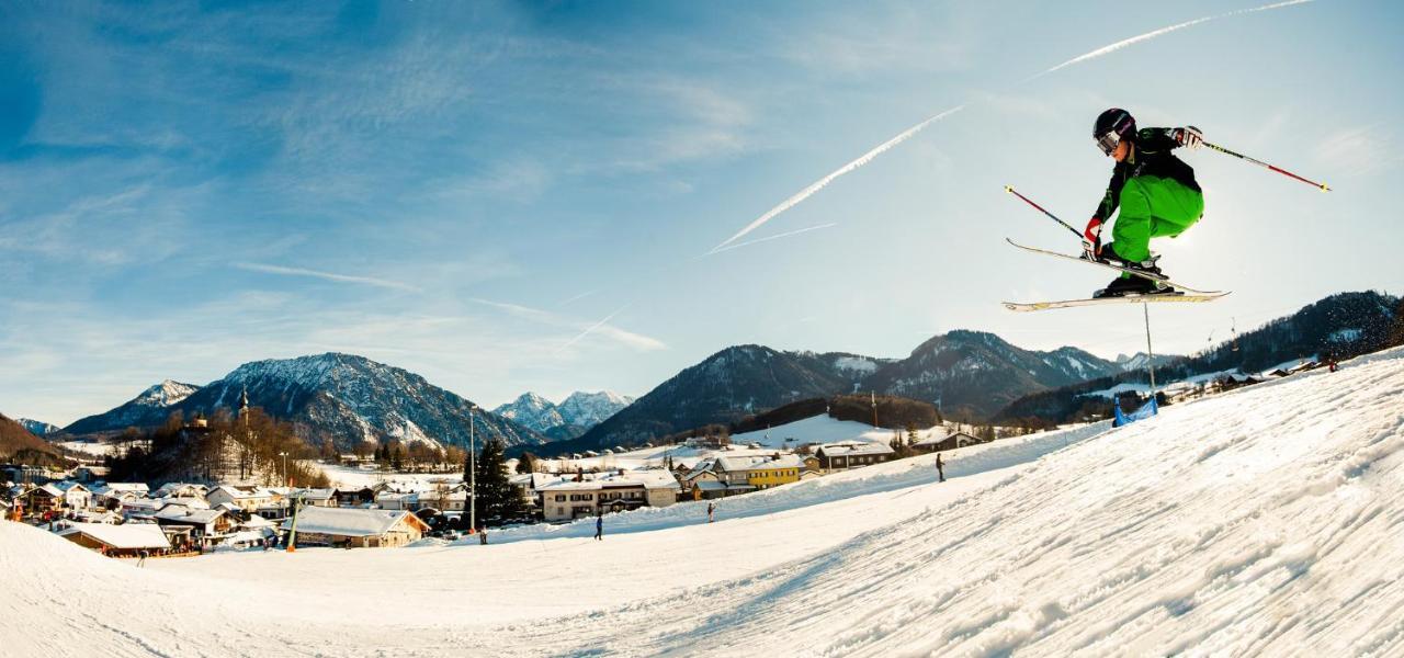 Hotel Alp Inn - Chiemgaukarte Inclusive Ruhpolding Exterior photo
